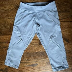 Lululemon Gray Cropped Mesh-Cutout Leggings